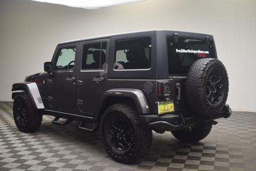 2016 Jeep Wrangler Unlimited Sahara