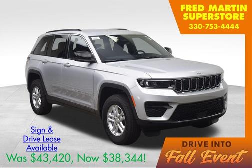 2025 Jeep Grand Cherokee Laredo