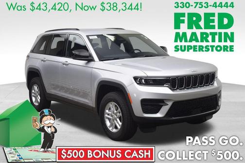 2025 Jeep Grand Cherokee Laredo