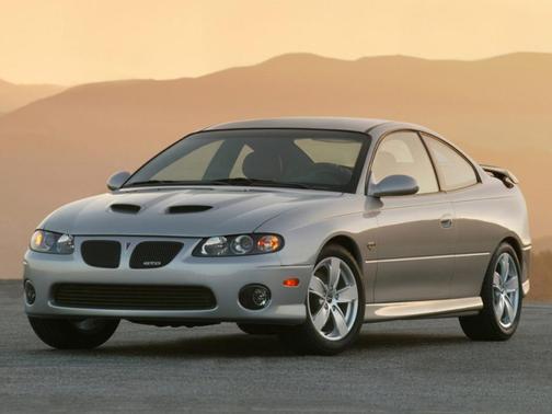 2005 Pontiac GTO 