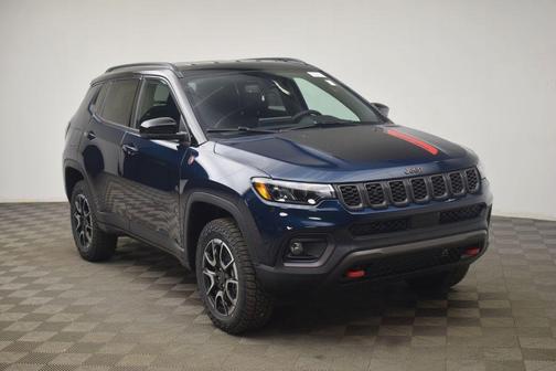 Fathom Blue Pearlcoat 2026 Jeep Compass Trailhawk