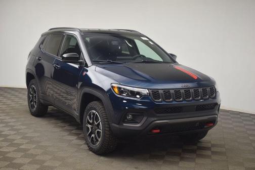Fathom Blue Pearlcoat 2026 Jeep Compass Trailhawk