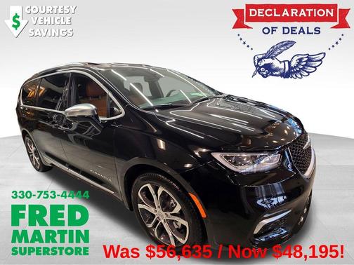 Diamond Black 2026 Chrysler Pacifica Pinnacle