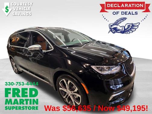 Diamond Black 2026 Chrysler Pacifica Pinnacle