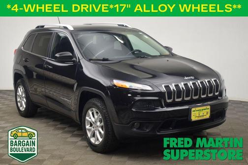 Brilliant Black Crystal Pearlcoat 2015 Jeep Cherokee Latitude