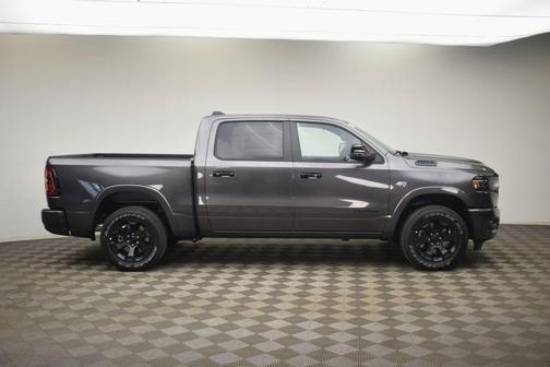 Granite Crystal Clearcoat Metallic 2026 RAM 1500 Big Horn/Lone Star