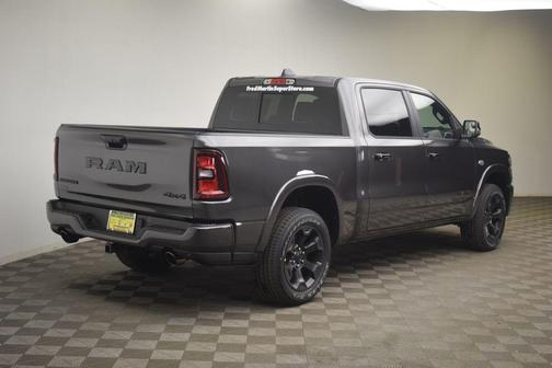Granite Crystal Clearcoat Metallic 2026 RAM 1500 Big Horn/Lone Star