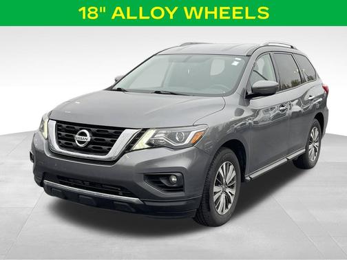 Gun Metallic 2019 Nissan Pathfinder SV