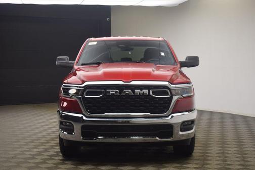 Molten Red Pearlcoat 2026 RAM 1500 Big Horn/Lone Star