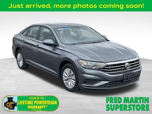 Platinum Gray Metallic 2019 Volkswagen Jetta 1.4T S