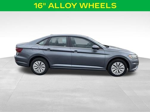 Platinum Gray Metallic 2019 Volkswagen Jetta 1.4T S