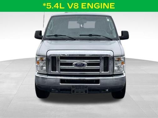 2014 Ford E350 Super Duty XLT
