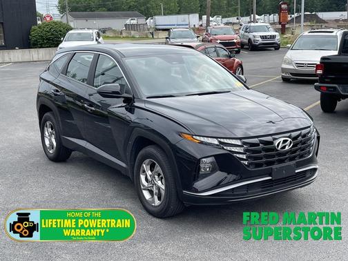 2022 Hyundai TUCSON SE