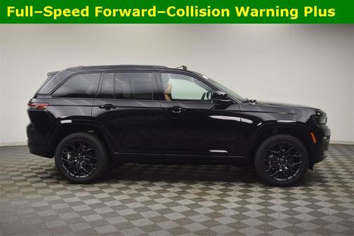 2025 Jeep Grand Cherokee Summit