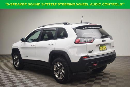 Bright White Clearcoat 2019 Jeep Cherokee Trailhawk