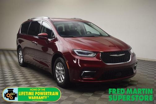 2021 Chrysler Pacifica Touring-L