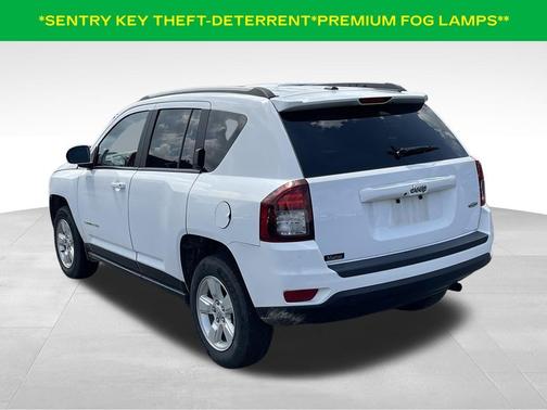 Bright White Clearcoat 2017 Jeep Compass Latitude