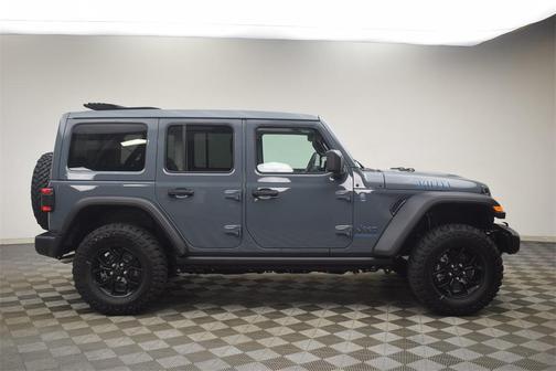 2025 Jeep Wrangler 4xe Sport