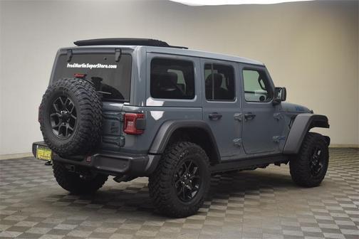 2025 Jeep Wrangler 4xe Sport