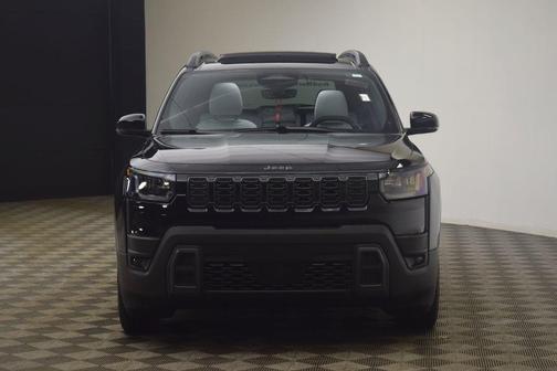 Diamond Black 2026 Jeep Cherokee LAREDO/LIMITED