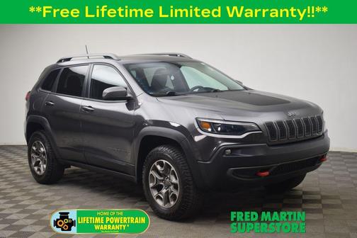 Granite Crystal Clearcoat Metallic 2020 Jeep Cherokee Trailhawk