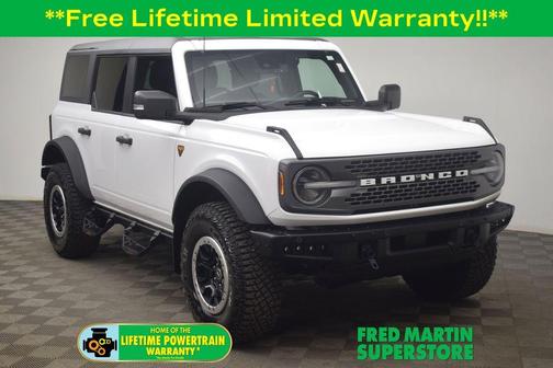 Oxford White 2024 Ford Bronco Badlands
