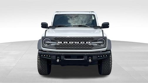 Oxford White 2024 Ford Bronco Badlands