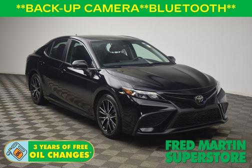 2024 Toyota Camry SE