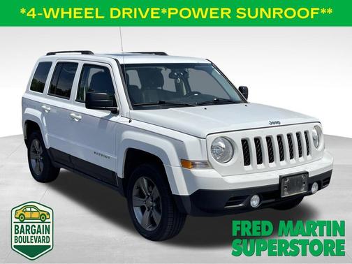 Bright White Clearcoat 2015 Jeep Patriot High Altitude