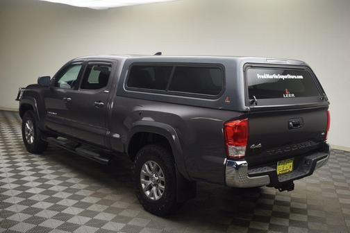 2016 Toyota Tacoma SR5
