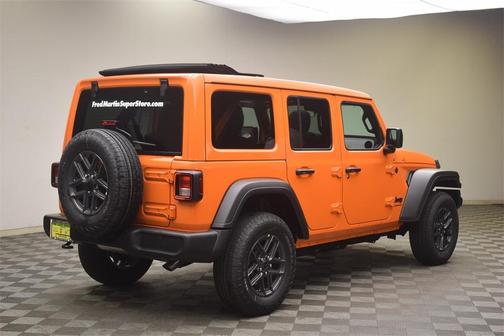 2025 Jeep Wrangler Sport