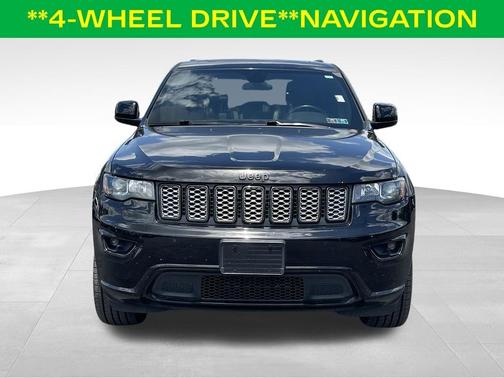 Diamond Black 2021 Jeep Grand Cherokee Laredo X