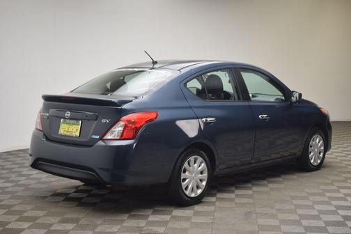 2016 Nissan Versa 1.6 SV
