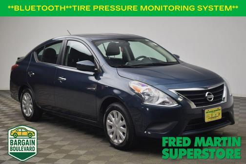 2016 Nissan Versa 1.6 SV
