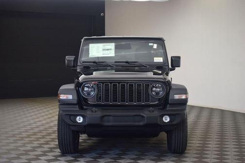 Black Clearcoat 2026 Jeep Wrangler Sport