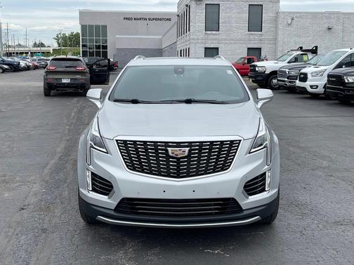 2020 Cadillac XT5 Premium Luxury