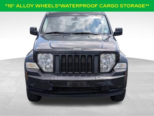 Brilliant Black Crystal Pearlcoat 2011 Jeep Liberty Sport