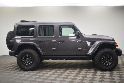 Granite Crystal Clearcoat Metallic 2027 Jeep Wrangler Rubicon X