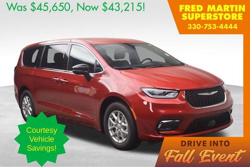 2026 Chrysler Pacifica Select