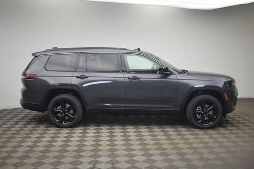 Metallic 2026 Jeep Grand Cherokee L Limited