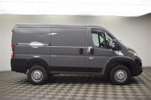 2025 RAM ProMaster 1500 Low Roof