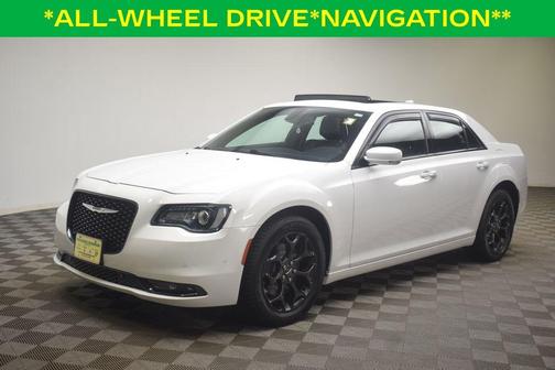 Bright White Clearcoat 2019 Chrysler 300 S
