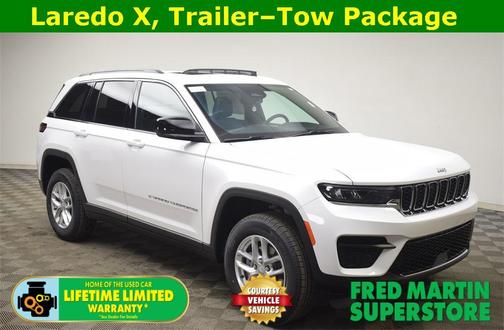 2025 Jeep Grand Cherokee Laredo