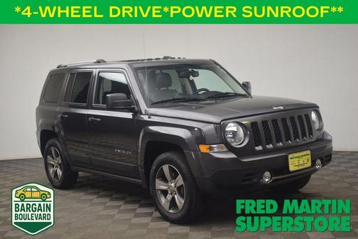 Granite Crystal Clearcoat Metallic 2017 Jeep Patriot High Altitude