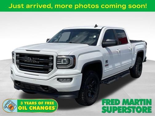 Summit White 2017 GMC Sierra 1500 SLT