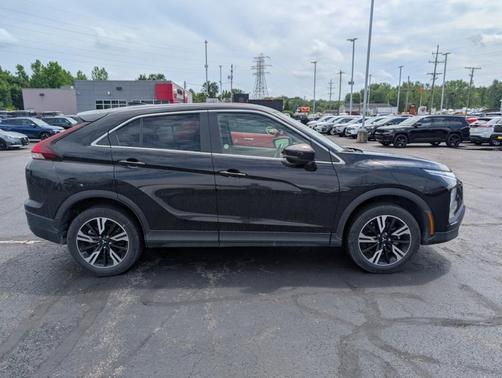 2024 Mitsubishi Eclipse Cross SE