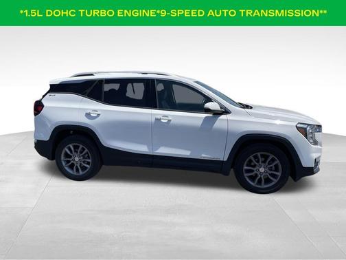 Summit White 2023 GMC Terrain SLT
