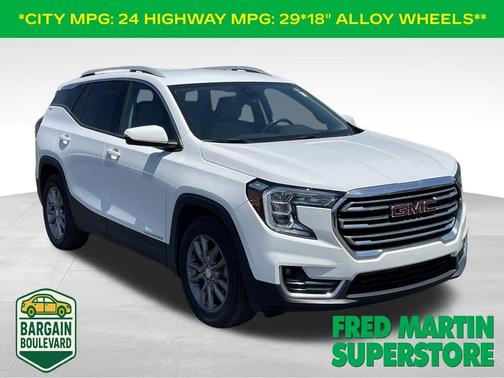 Summit White 2023 GMC Terrain SLT