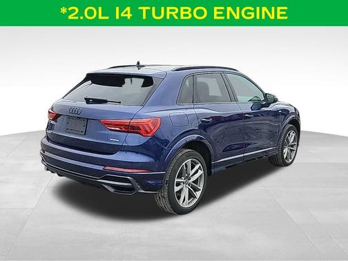 2022 Audi Q3 45 S line Premium