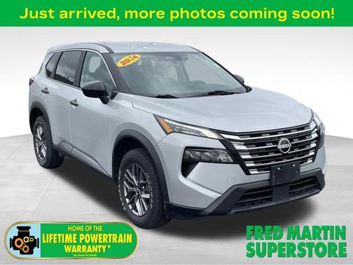 Brilliant Silver Metallic 2024 Nissan Rogue S